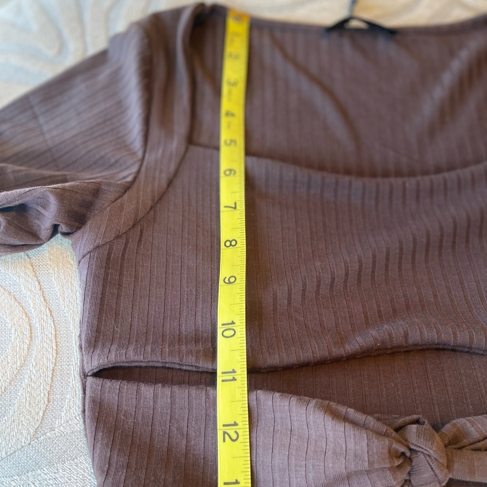 Missguided Crop Top - Picture 6 of 8